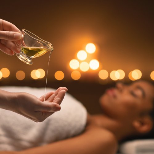 Relaxing Oil Massage ( 1hour)